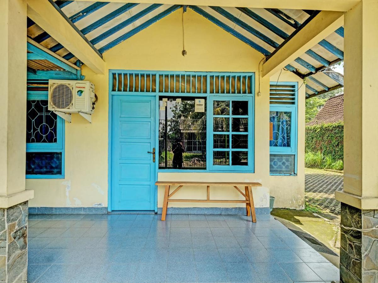 Hotel Spot On 2275 Omah Jm Beran Kidul Exteriér fotografie
