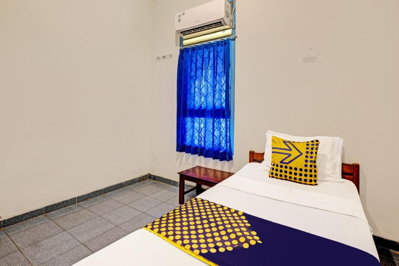 Hotel Spot On 2275 Omah Jm Beran Kidul Exteriér fotografie